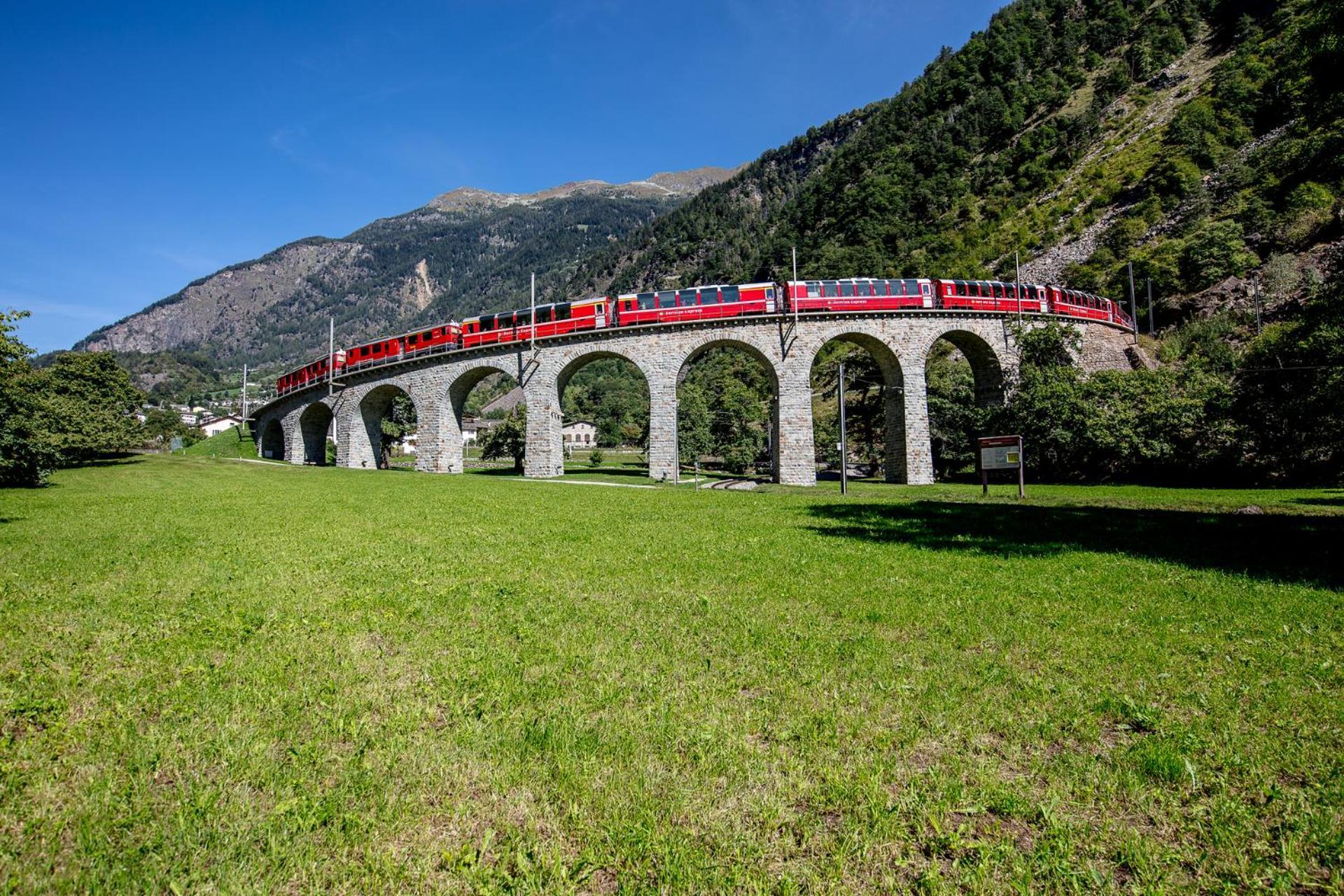 شقة Residenza 39 - 900 M To Bernina Express تيرانو المظهر الخارجي الصورة